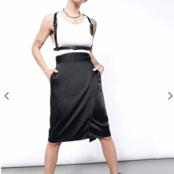 Wildfang The Empower Satin Wrap Skirt in Black Small - Picture 2 of 9